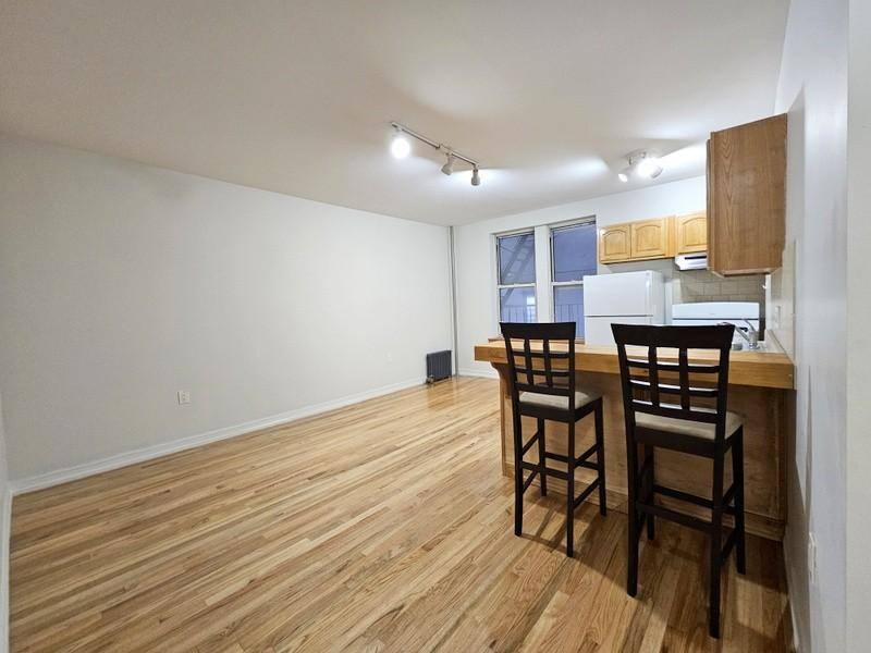 Apartment for rent at 707 W 171st St #2A, New York, NY 10032