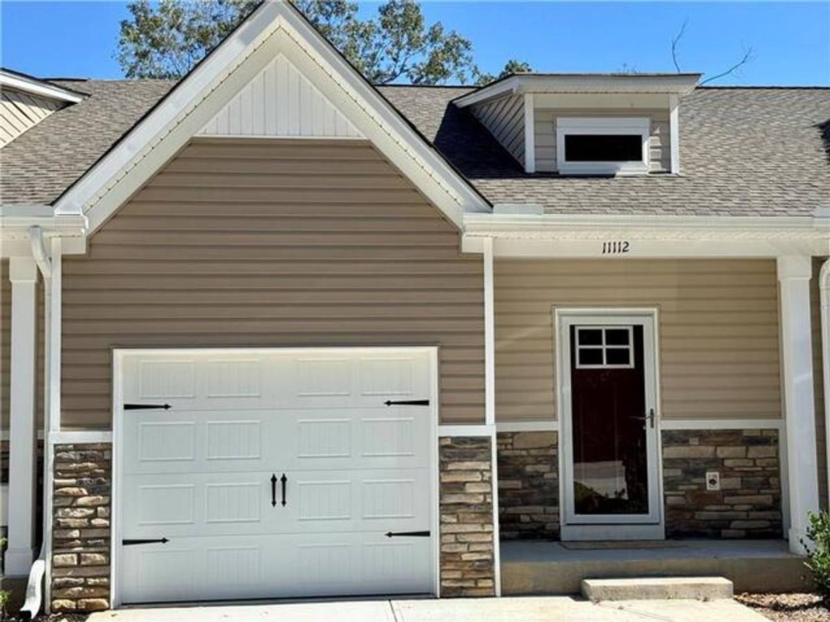 Townhouse for rent at 11112-C Watson Dr, Seneca, SC 29678