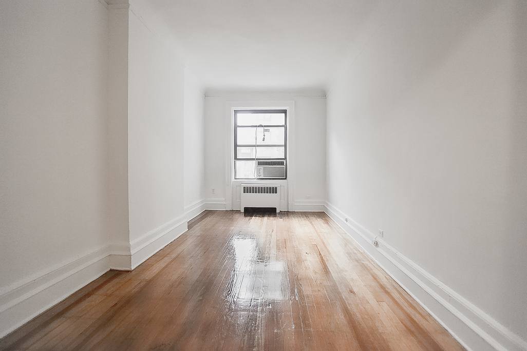 Townhouse for rent at 51 E 74th St #5S, New York, NY 10021