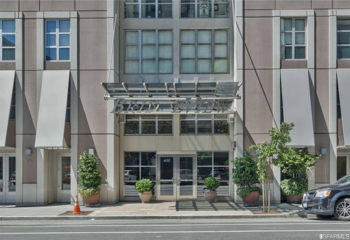 Condo for rent at 400 Beale St #310, San Francisco, CA 94105