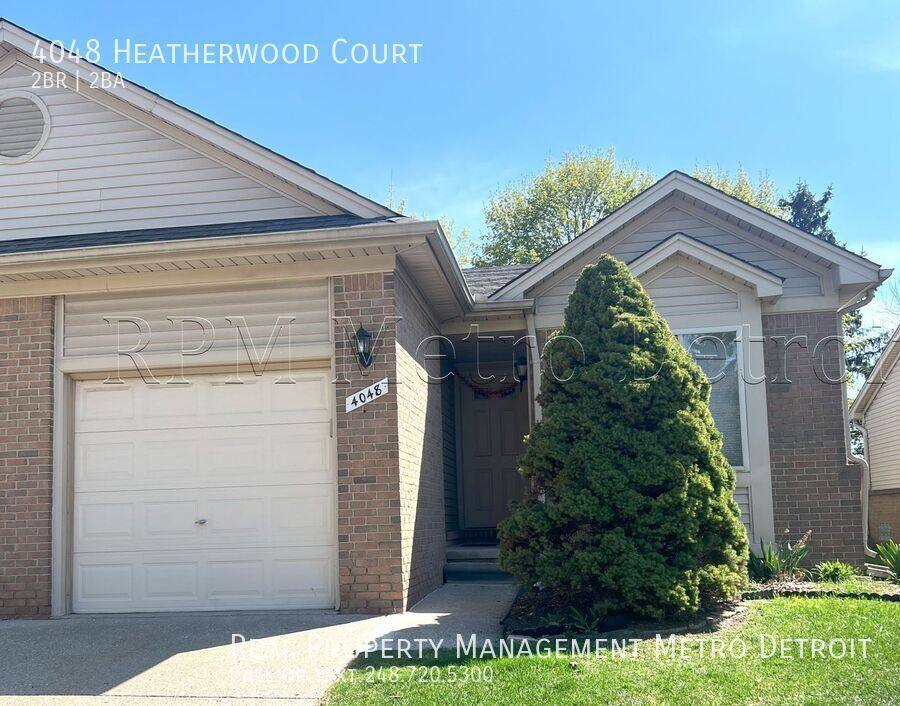 Condo for rent at 4048 Heatherwood Court, Warren, MI 48092