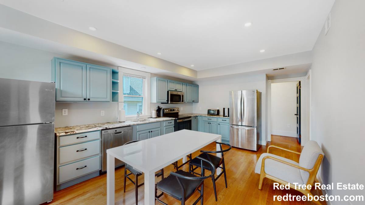 Apartment for rent at 5-7 Chester Ave #2, Waltham, MA 02453