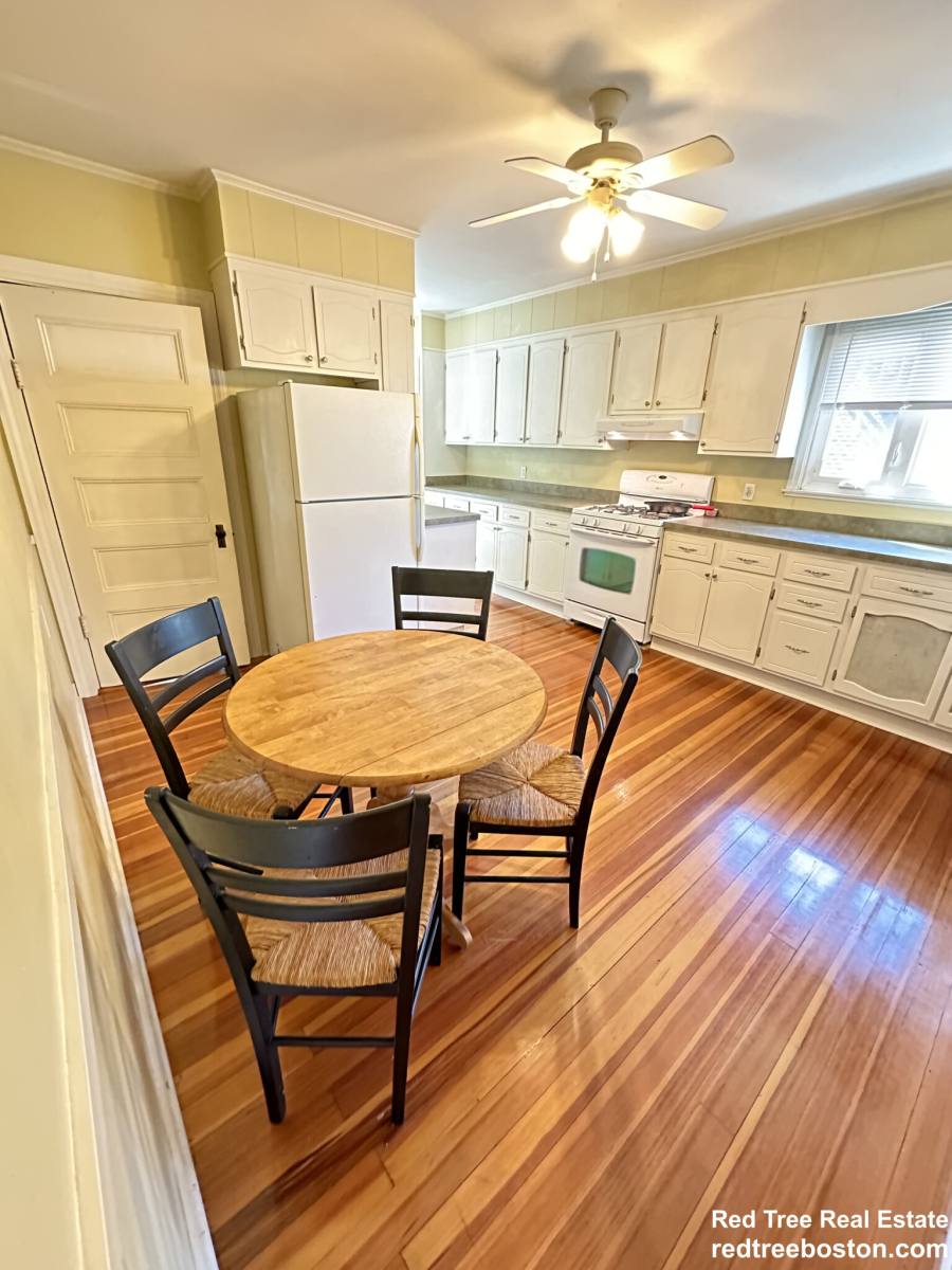 Apartment for rent at 23-25 Fuller St #2, Waltham, MA 02453