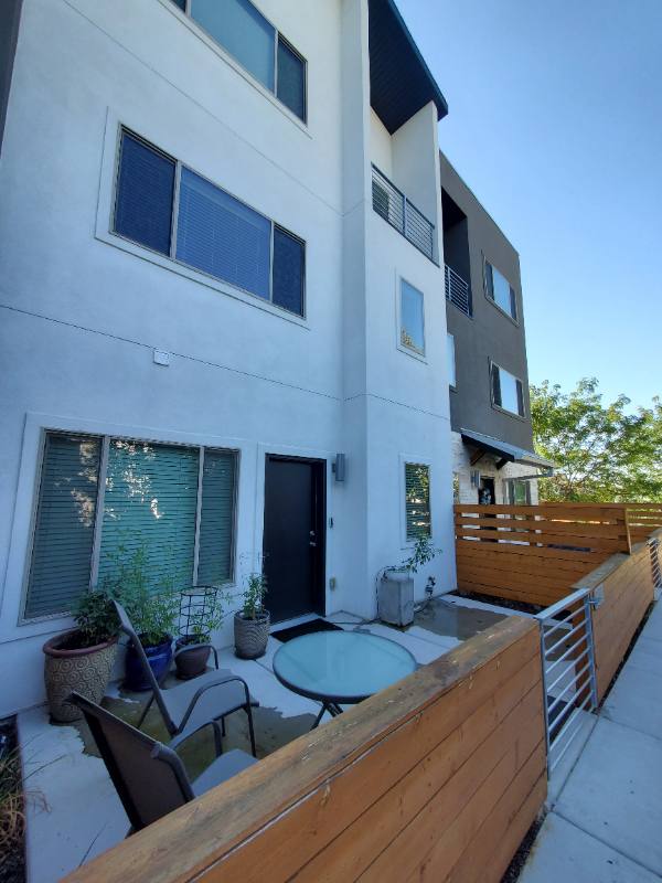 Townhouse for rent at 2183 N 525 W #79, Layton, UT 84041