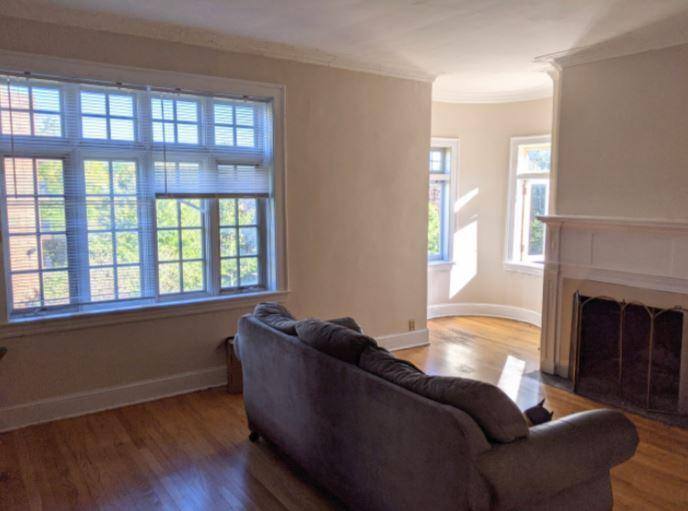 Apartment for rent at 1452 Oak Ave #56-3S, Evanston, IL 60201