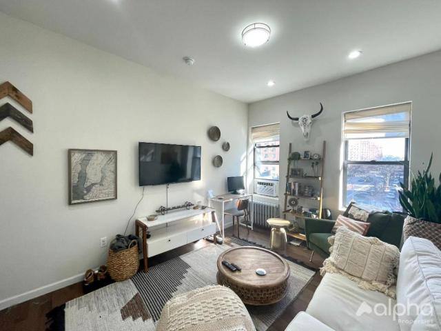Apartment for rent at 354 E 20 St #5, New York, NY 10003