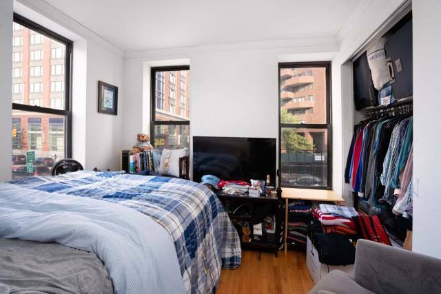 Apartment for rent at 348 E 110th St #3, New York, NY 10029