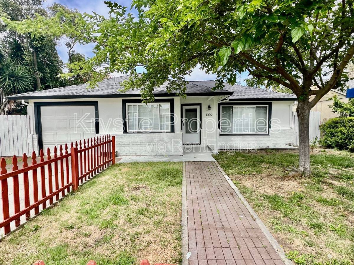 House for rent at 1009 Heartwood Ave, Vallejo, CA 94591