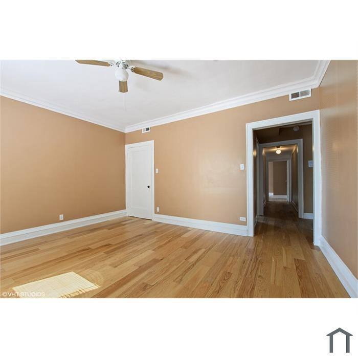 Apartment for rent at 7656 S May St, Chicago, IL 60620