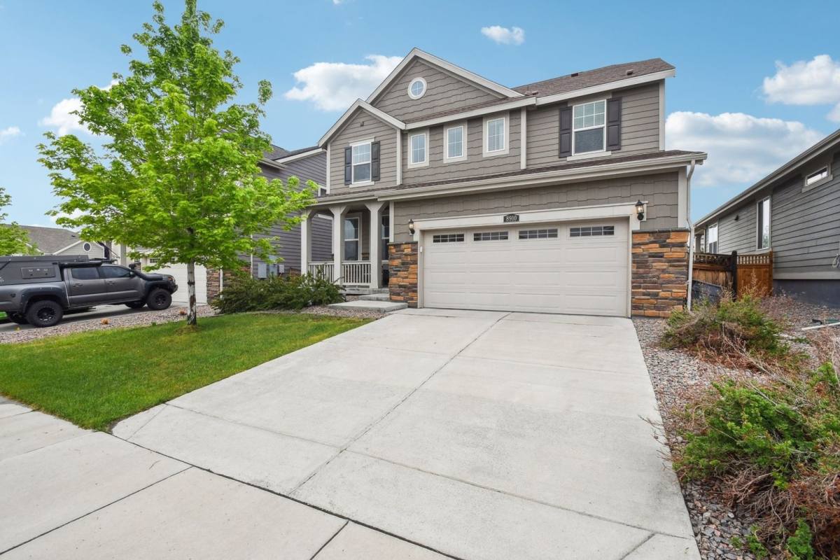 House for rent at 8910 Azalea Court, Parker, CO 80134