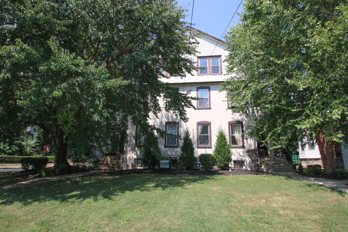Apartment for rent at 91-93 E Stewart Ave, Lansdowne, PA 19050