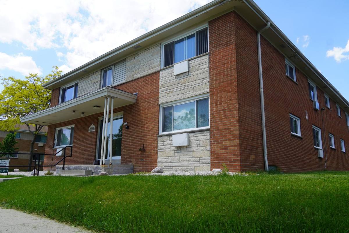 Apartment for rent at 2812 E Bolivar Ave, Saint Francis, WI 53235