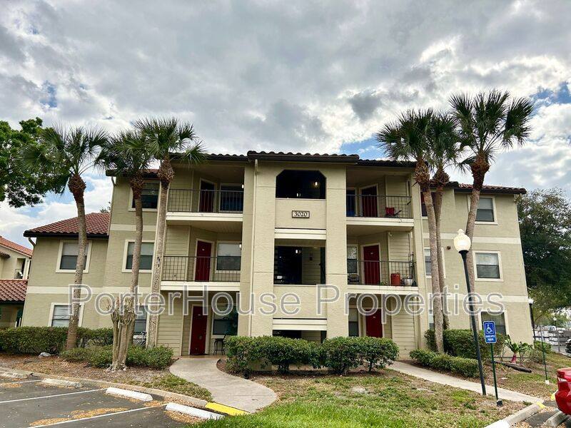 Condo for rent at 3020 Parkway Blvd #204, Kissimmee, FL 34747