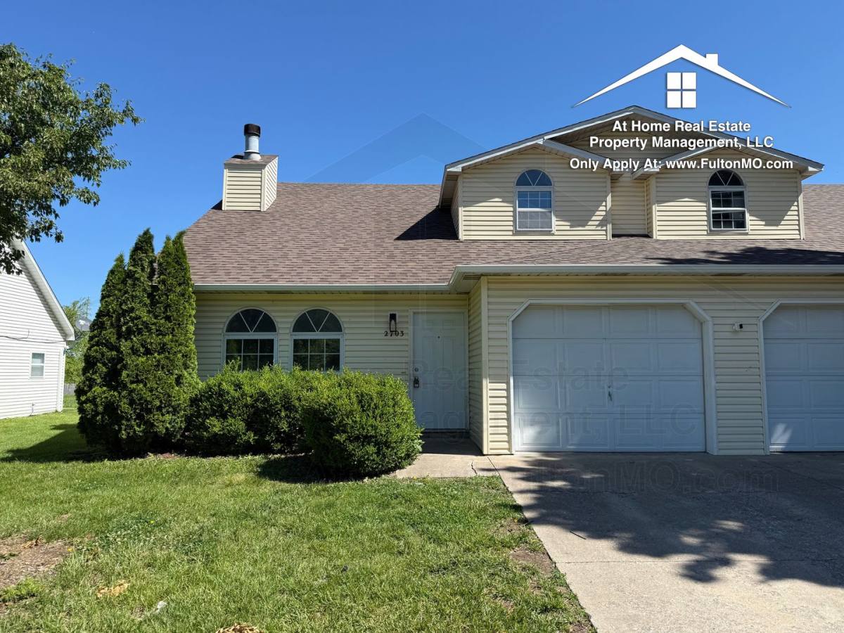 Townhouse for rent at 2703 Mayflower Dr, Columbia, MO 65202