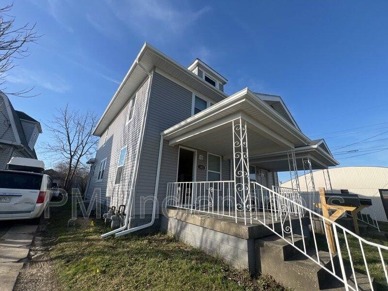 Apartment for rent at 1823 Grand Ave, New Castle, IN 47362