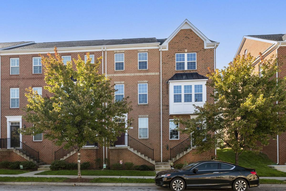 Townhouse for rent at 4527 Foster Ave, Baltimore, MD 21224