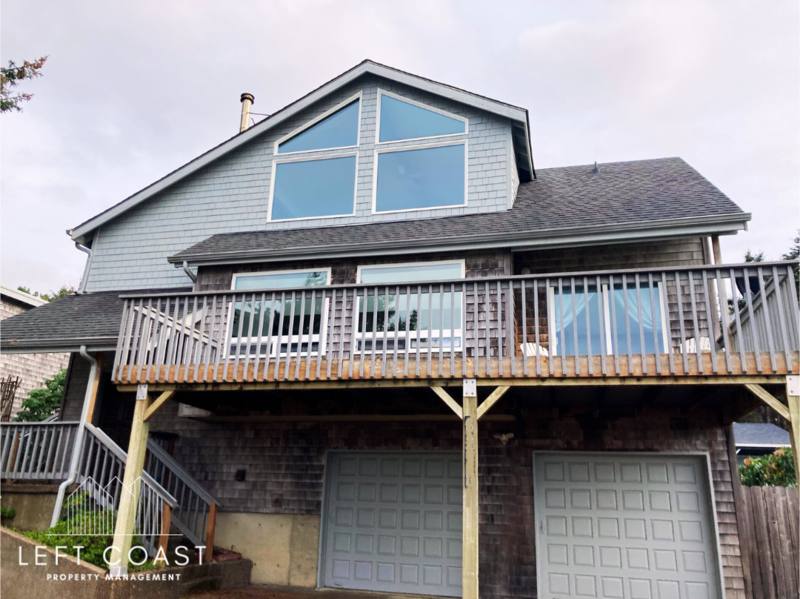 House for rent at 6238 NE Mast Ave, Lincoln City, OR 97367