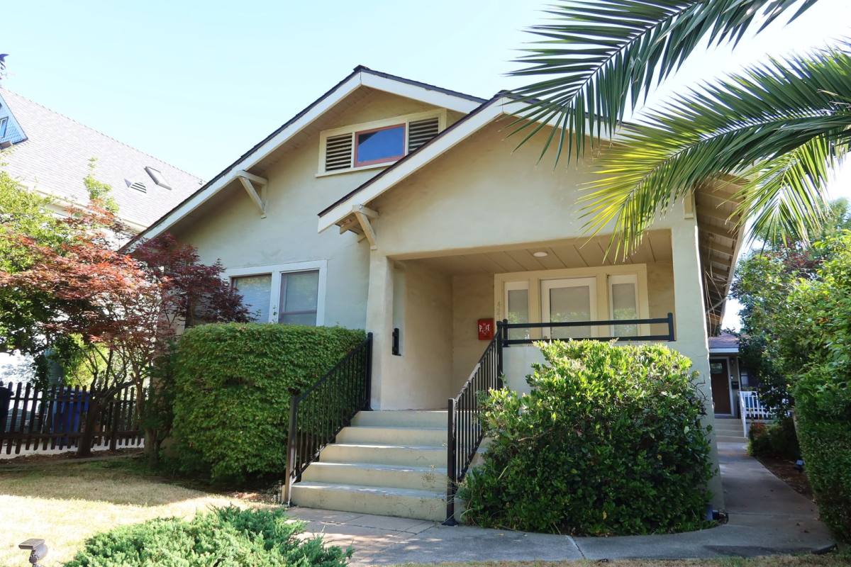 Apartment for rent at 4219 G St, Sacramento, CA 95819