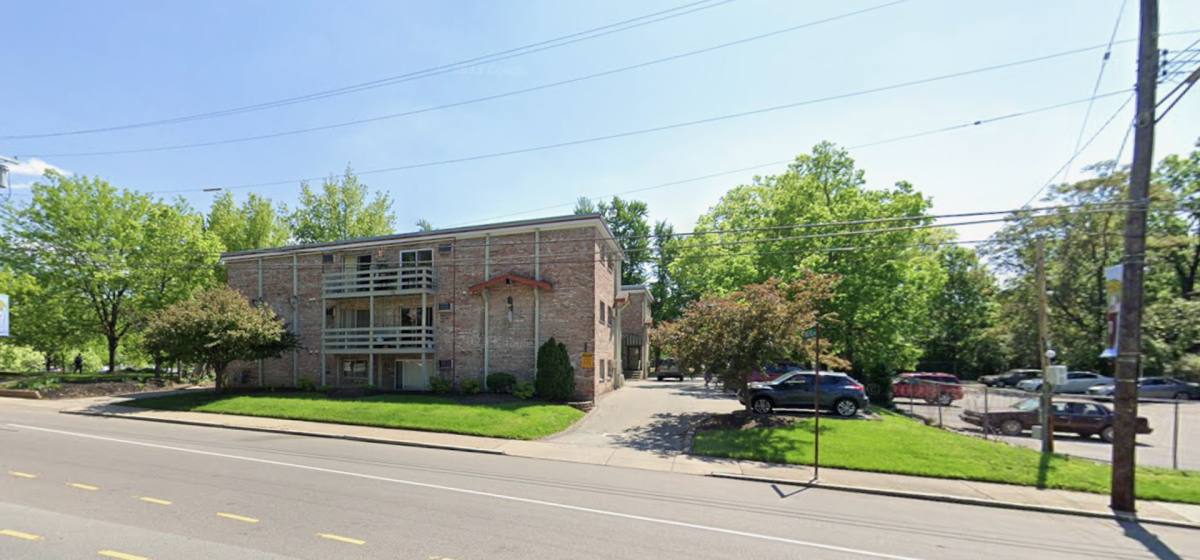 Apartment for rent at 895 Clinton Springs Ave, Cincinnati, OH 45229