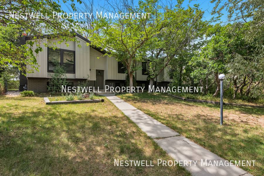 Apartment for rent at 8592 S Wasatch Blvd, Salt Lake City, UT 84121