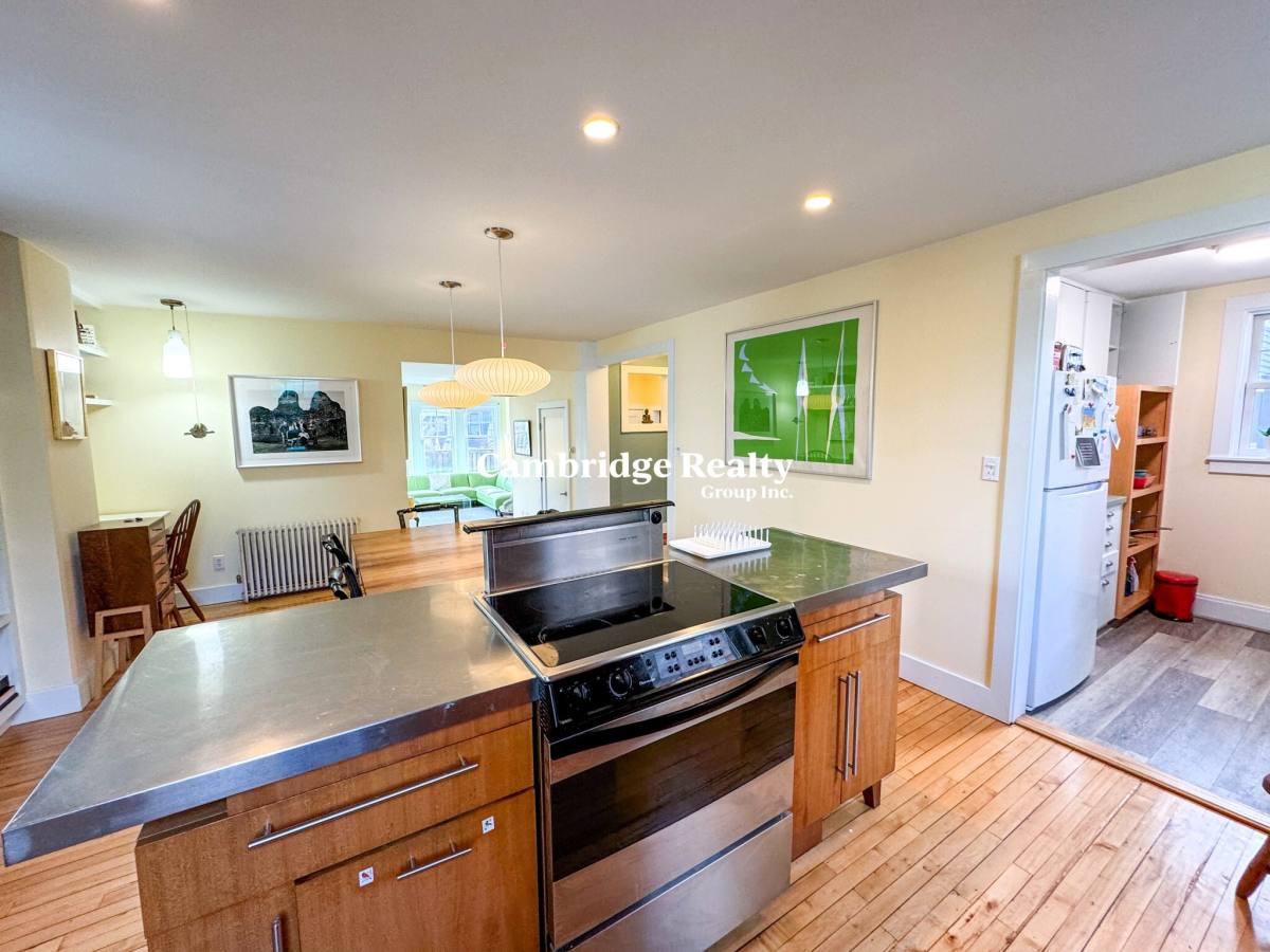 Apartment for rent at 3 Howland St #T, Cambridge, MA 02138