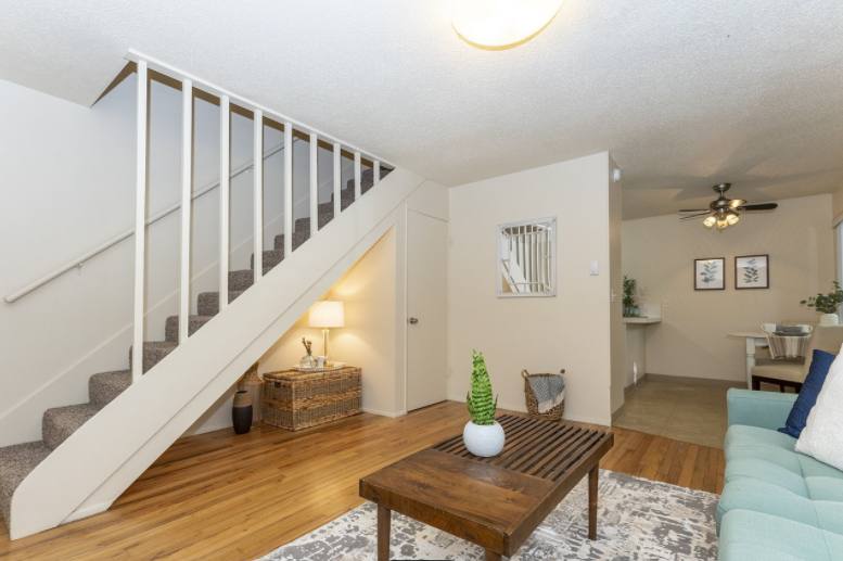 Townhouse for rent at 2522 SE 29th Ave, Portland, OR 97202