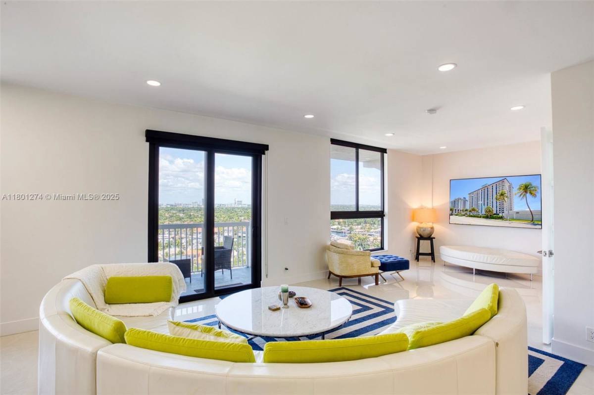 Condo for rent at 1500 S Ocean Dr #PHE, Hollywood, FL 33019