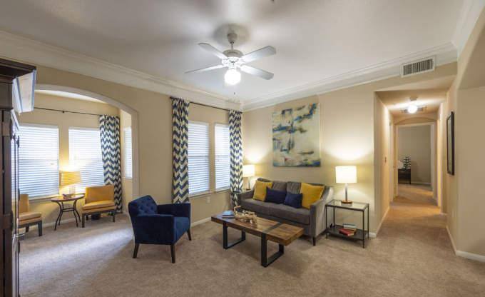 Apartment for rent at 11881 Gulf Pointe Dr, Houston, TX 77089