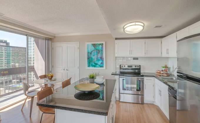 Apartment for rent at 1617 Fannin St, Houston, TX 77002