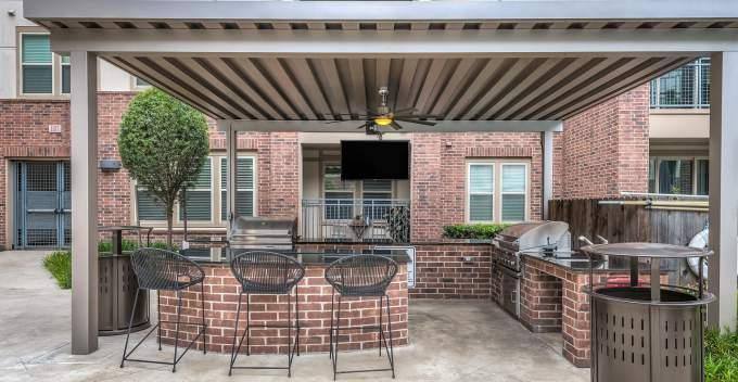 Apartment for rent at 145 Heights Blvd #2035, Houston, TX 77007