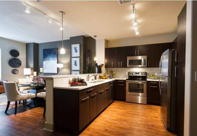 Apartment for rent at 1340 W Gray St, Houston, TX 77019