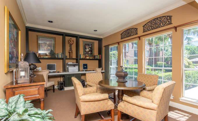 Apartment for rent at 2323 Long Reach Dr, Sugar Land, TX 77478