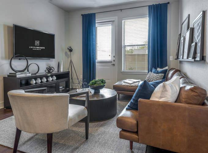 Apartment for rent at 700 W Cavalcade St, Houston, TX 77009