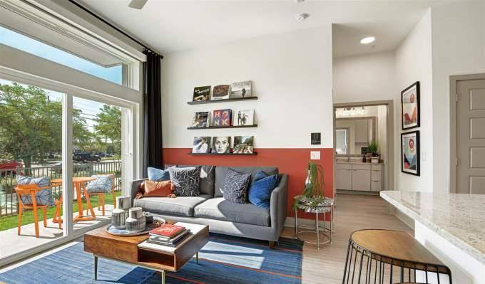 Apartment for rent at 9330 S Main St, Houston, TX 77025