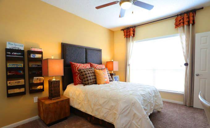 Apartment for rent at 2300 McCue Rd, Houston, TX 77056