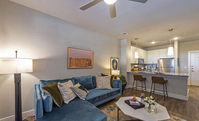 Apartment for rent at 15500 Middlebrook Dr, Houston, TX 77058
