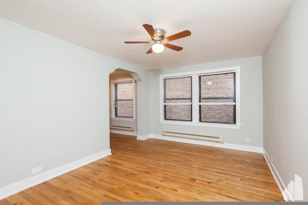 Apartment for rent at 425 W Roscoe St #308, Chicago, IL 60657