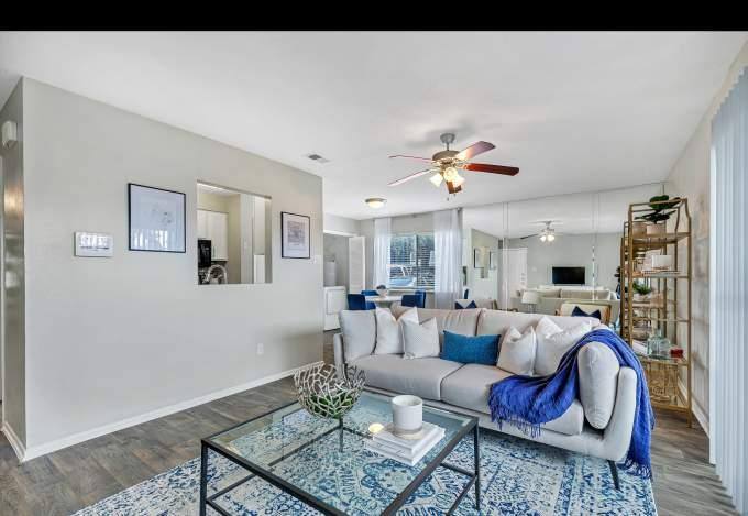 Apartment for rent at 623 Barringer Lane #1047, Webster, TX 77598