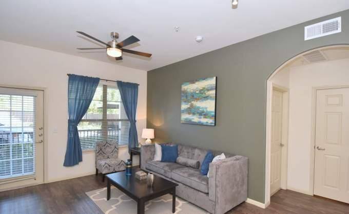 Apartment for rent at 3603 Chenevert St #1035, Houston, TX 77004