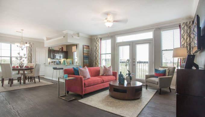 Apartment for rent at 2380 S Macgregor Way #1035, Houston, TX 77021