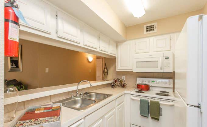 Apartment for rent at 2200 S Gessner Rd, Houston, TX 77063