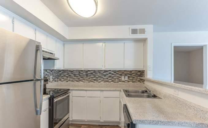 Apartment for rent at 10445 Greens Crossing Blvd, Houston, TX 77038