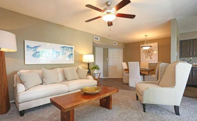 Apartment for rent at 10121 Windmill Lakes Blvd #2047, Houston, TX 77075