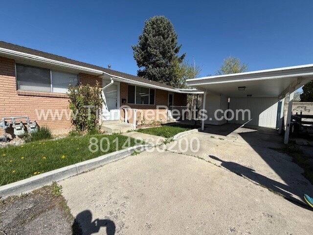 Townhouse for rent at 2936 S Adams St, Salt Lake City, UT 84115