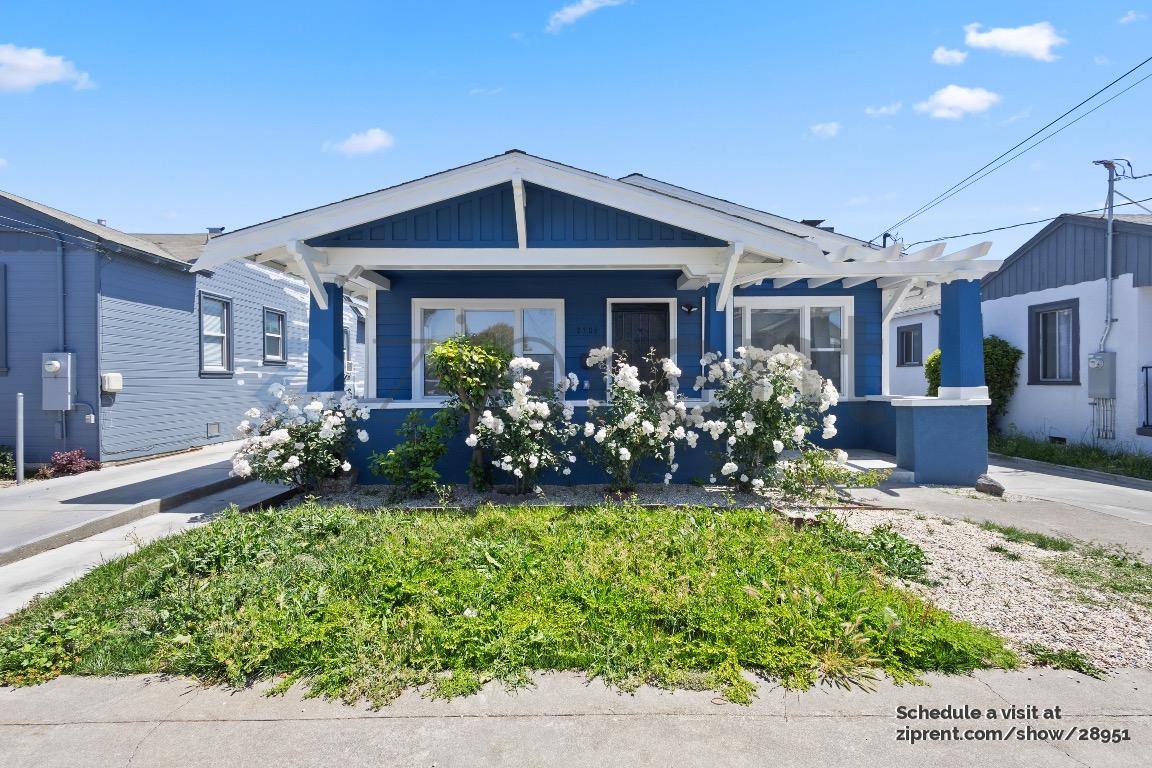 House for rent at 2306 108th Ave, Oakland, CA 94603