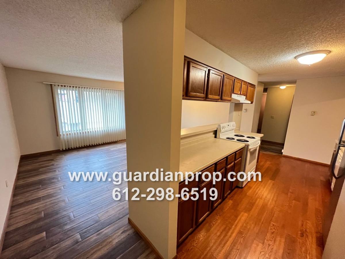 Apartment for rent at 425 Dayton Ave, Saint Paul, MN 55102