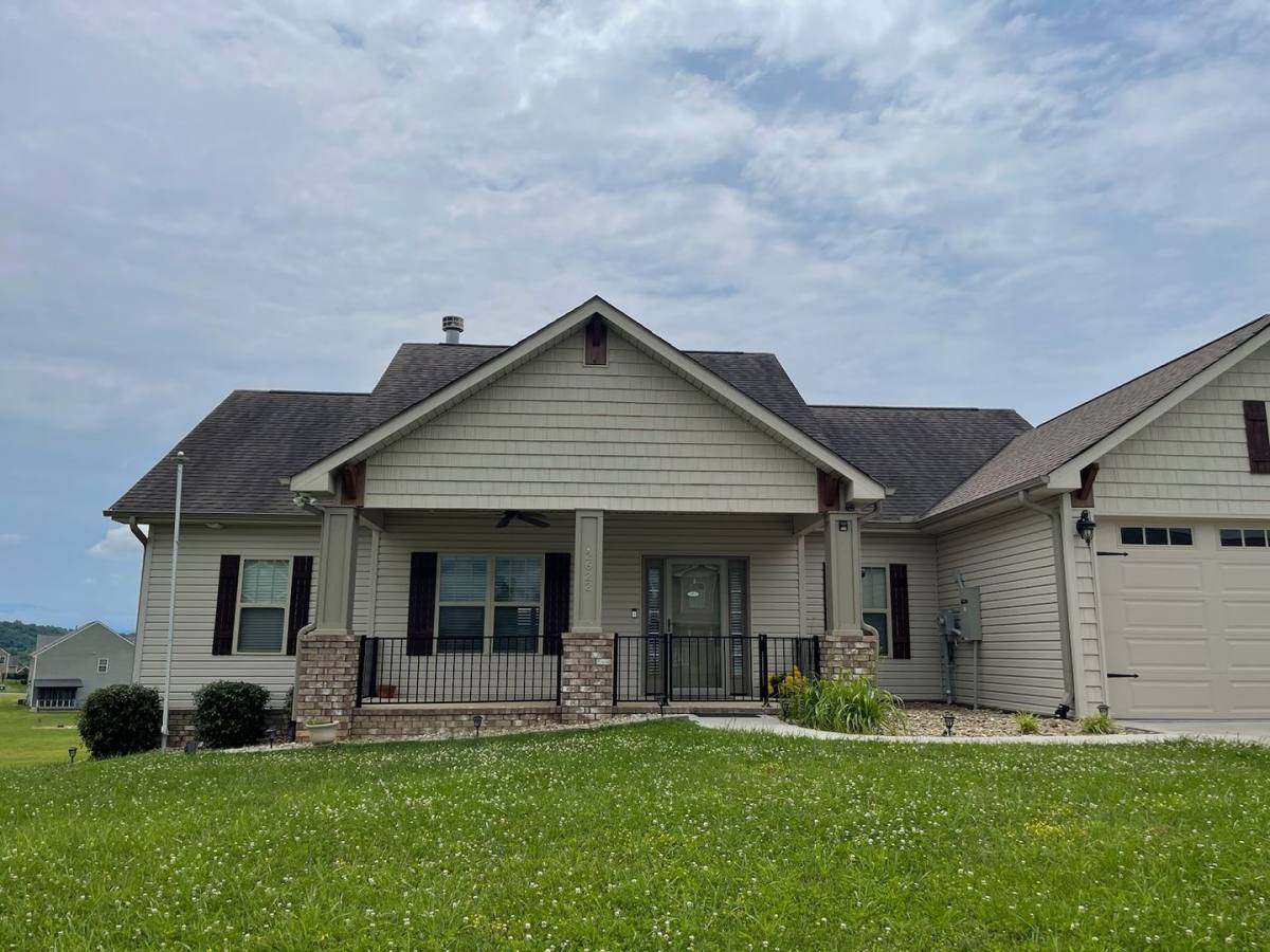 House for rent at 2622 Vista Meadows Lane, Sevierville, TN 37876