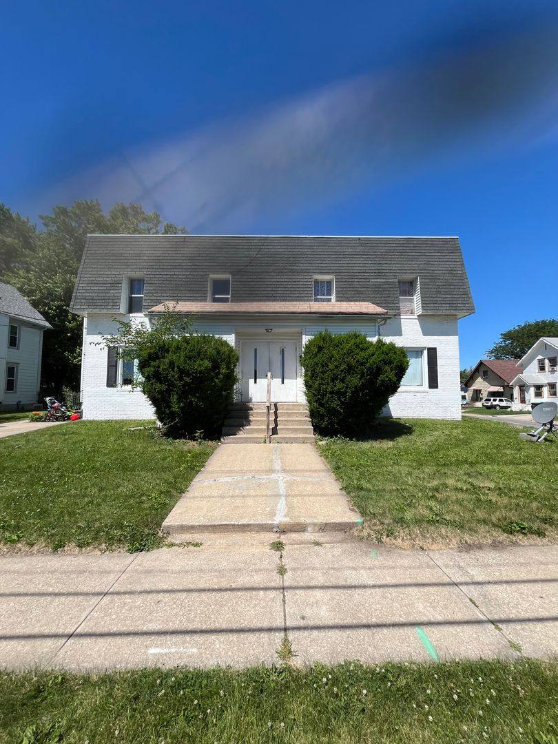 Apartment for rent at 618 N 16th St, Fort Dodge, IA 50501