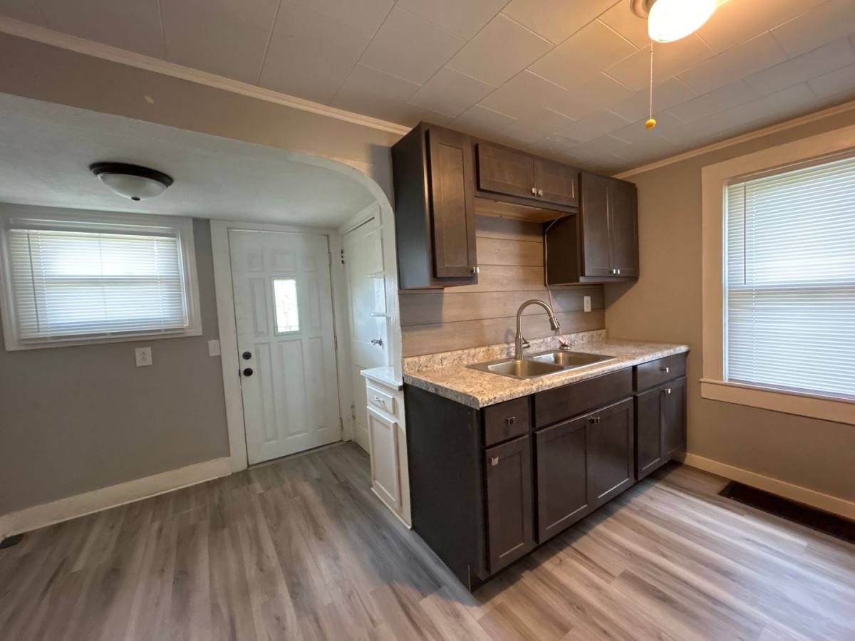 House for rent at 1718 E Fox St, South Bend, IN 46613