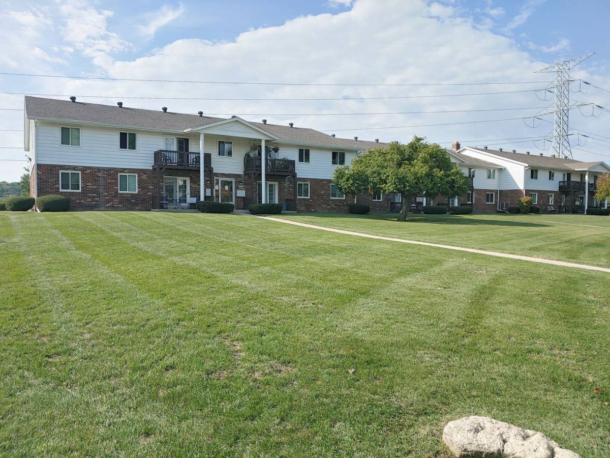 Apartment for rent at 1303 Fleetfoot Dr, Waukesha, WI 53186